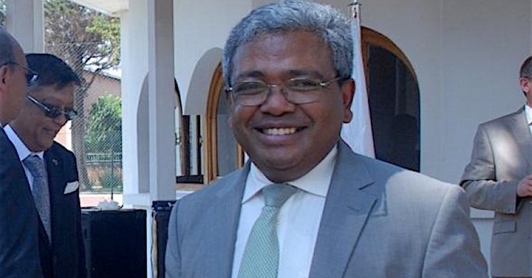 Décès de Tantely Andrianarivo : un ancien premier ministre au parcours contrasté