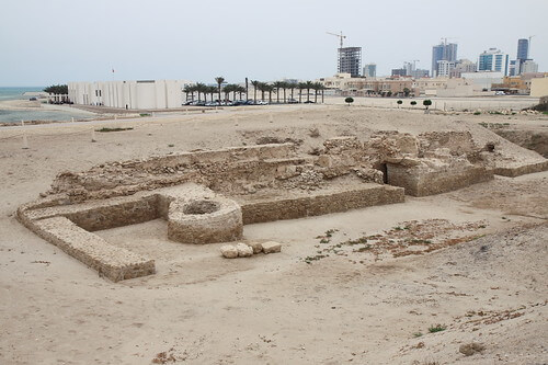 Riffa : croissance urbaine et héritage culturel au cœur de Bahreïn