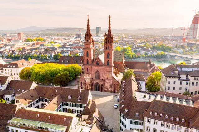Bâle : sécurité urbaine et richesse culturelle au bord du Rhin