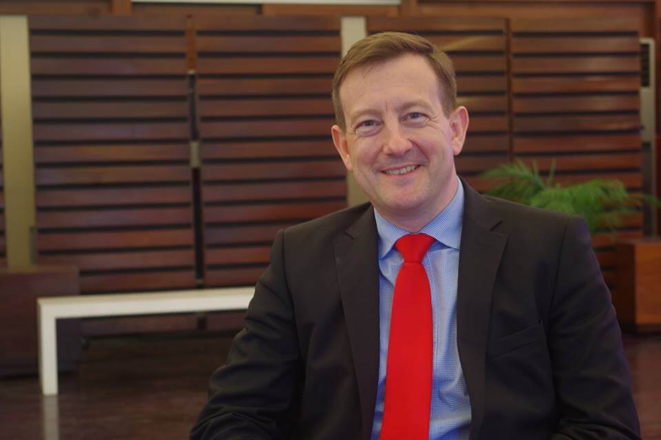 Qui est Bertrand Lortholary ?