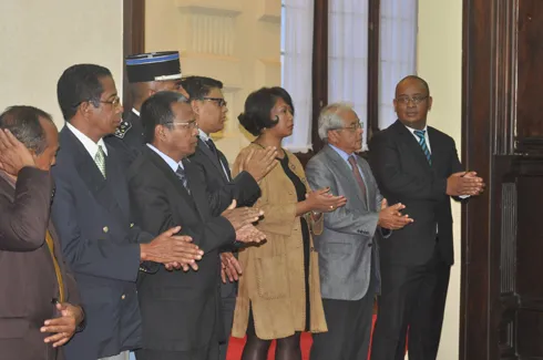 Réorganisations et préparatifs électoraux : décisions du conseil des ministres