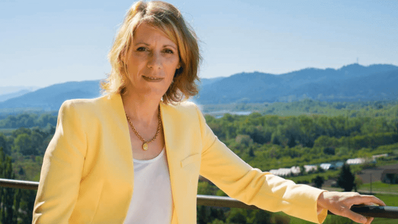 Qui est Bénédicte Auzanot ?