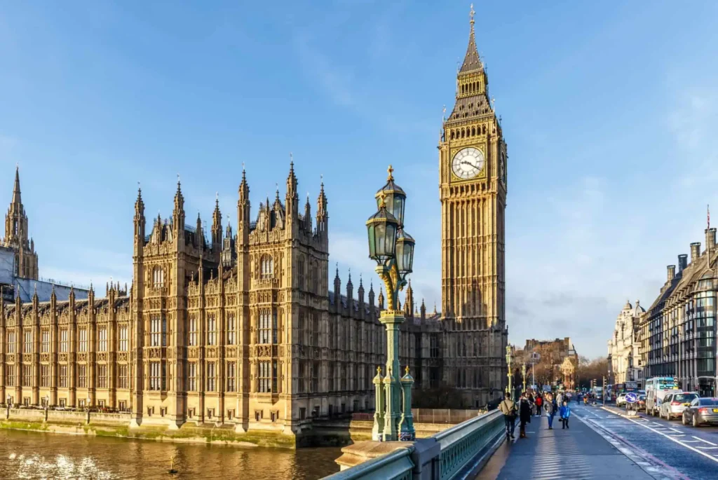 Restauration de Big Ben : une victoire, mais le Palais de Westminster reste menacé