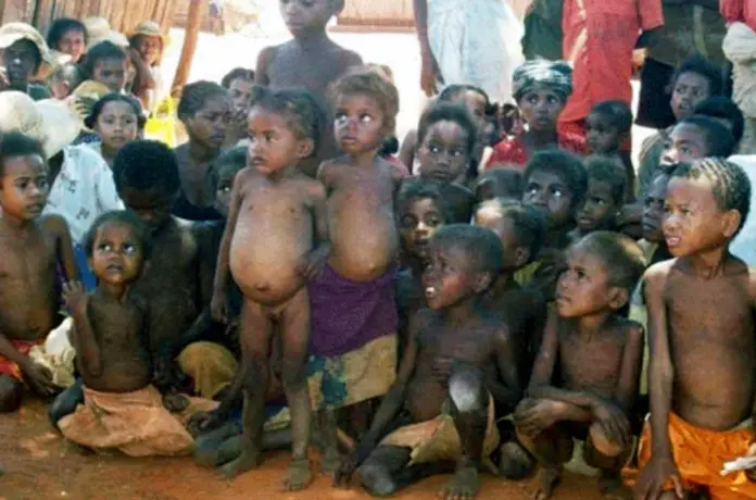 Kapikanaka : nourrir les enfants pour favoriser leur croissance