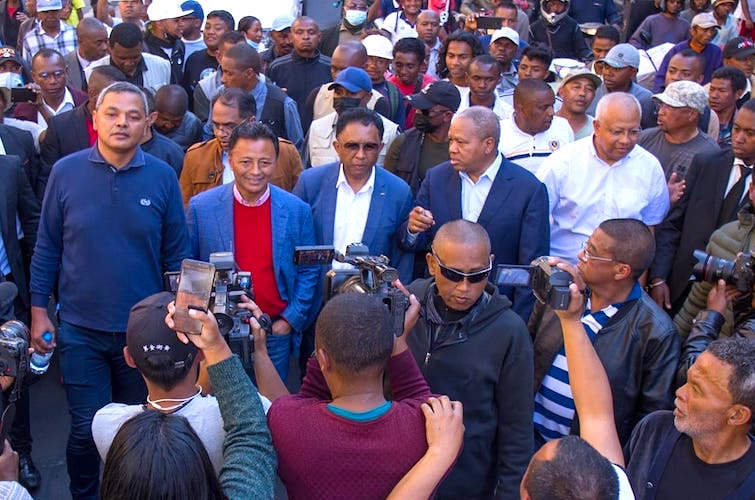 Tensions pré-électorales à Madagascar: collectif des candidats versus État