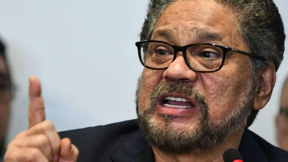 Résurgence inattendue : Ivan Marquez, figure des FARC, réapparaît en vidéo