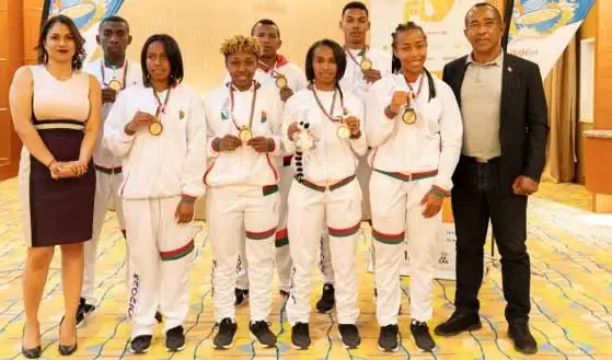 Inviso Group récompense les champions malgaches de Kickboxing