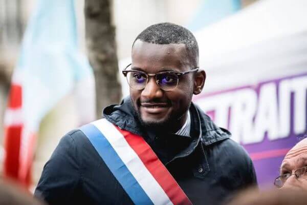 Qui est Carlos Martens Bilongo ?