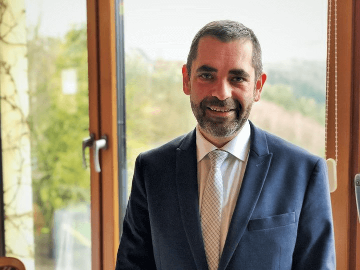 Qui est Michaël Weber ?