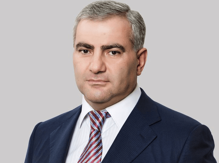 Qui est Samvel Karapetyan?