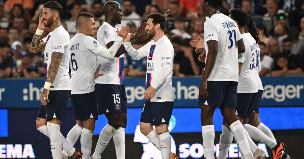  Bilan de la mi-saison en Ligue 1 : PSG domine, Lyon en difficulté, la surprise brestoise