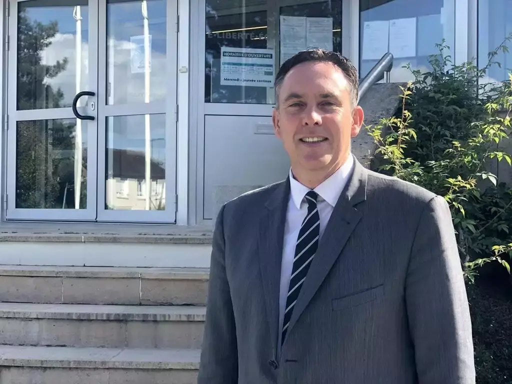 Qui est Thierry Cozic ?