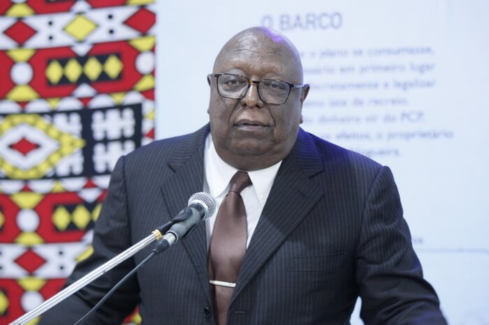 Qui est Filipe Zau, l’homme politique ?