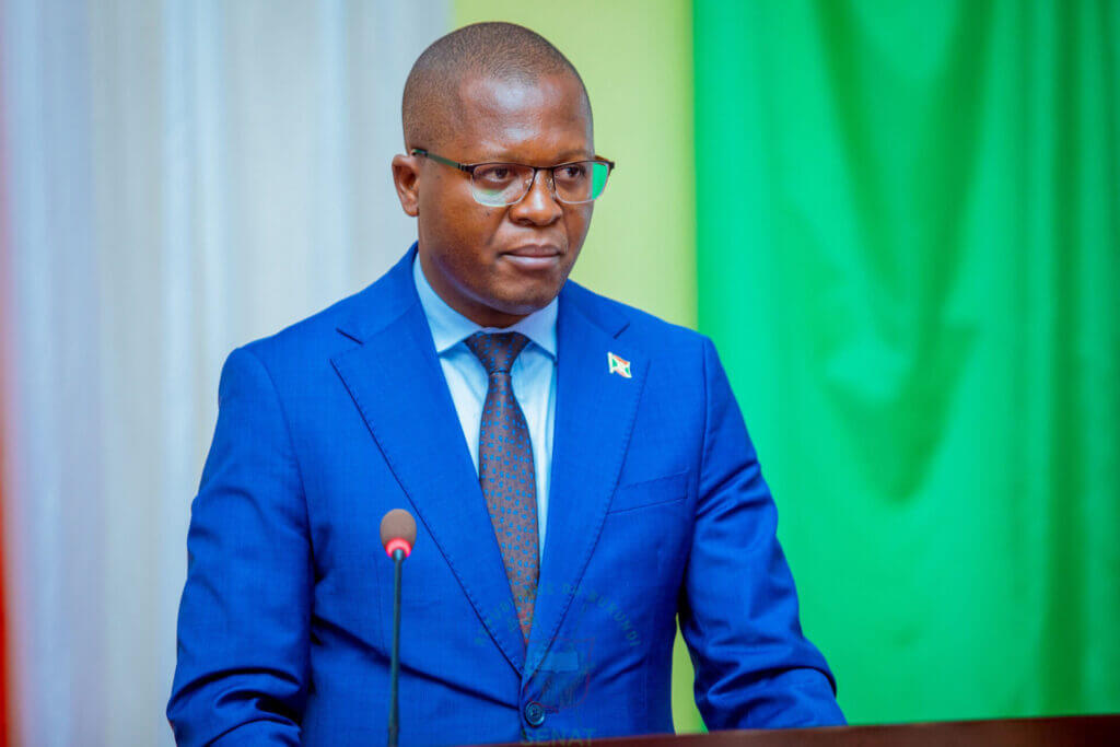 Qui est Nestor Ntahontuye, l’homme politique ?