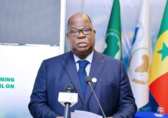 Qui est Laurent Tchagba ?