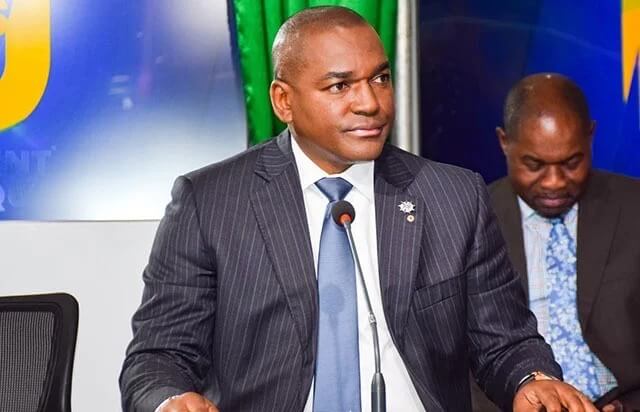 Qui est Ulrich Manfoumbi Manfoumbi ?