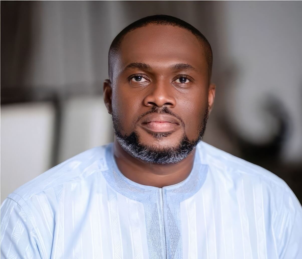 Qui est Kenneth Gilbert Adjei ?