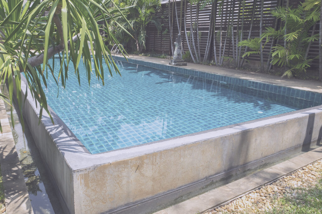 Quel est le meilleur enduit d’étanchéité pour piscine ?