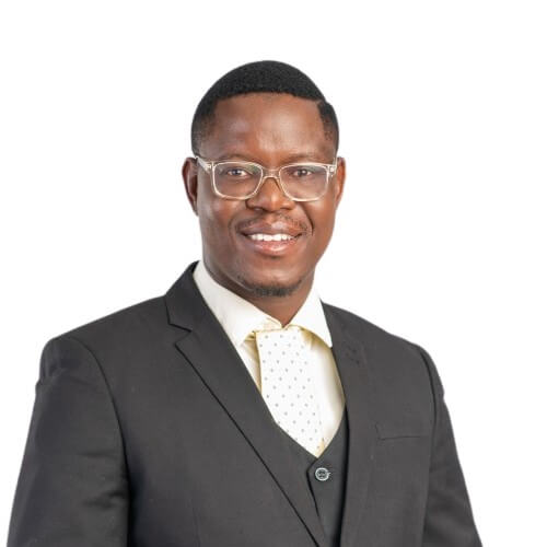 Qui est Ketlhalefile Motshegwa, l’homme politique ?