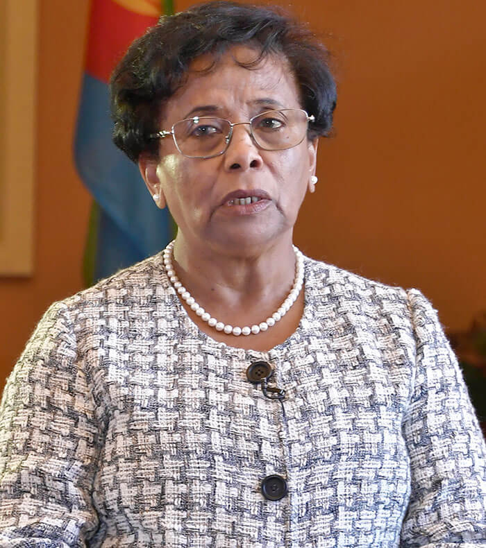 Qui est Fozia Hashim ?