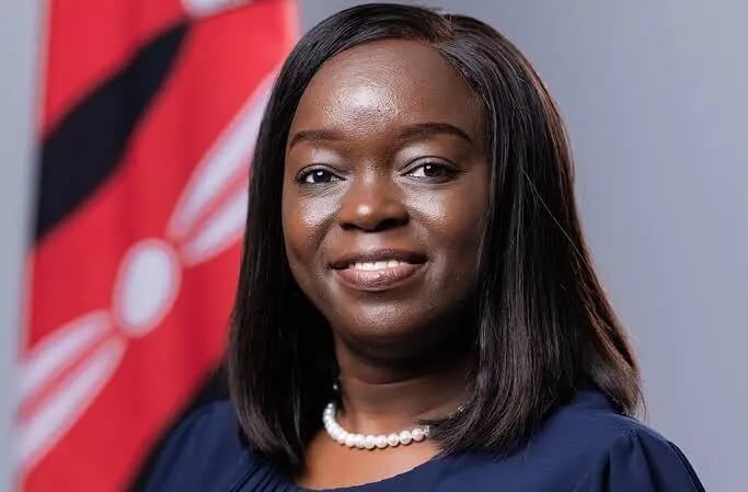 Qui est Deborah Mulongo Barasa ?