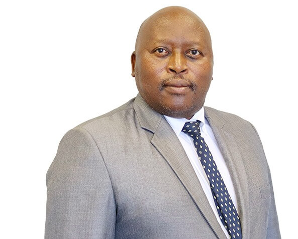 Qui est Mokhethi Shelile ?